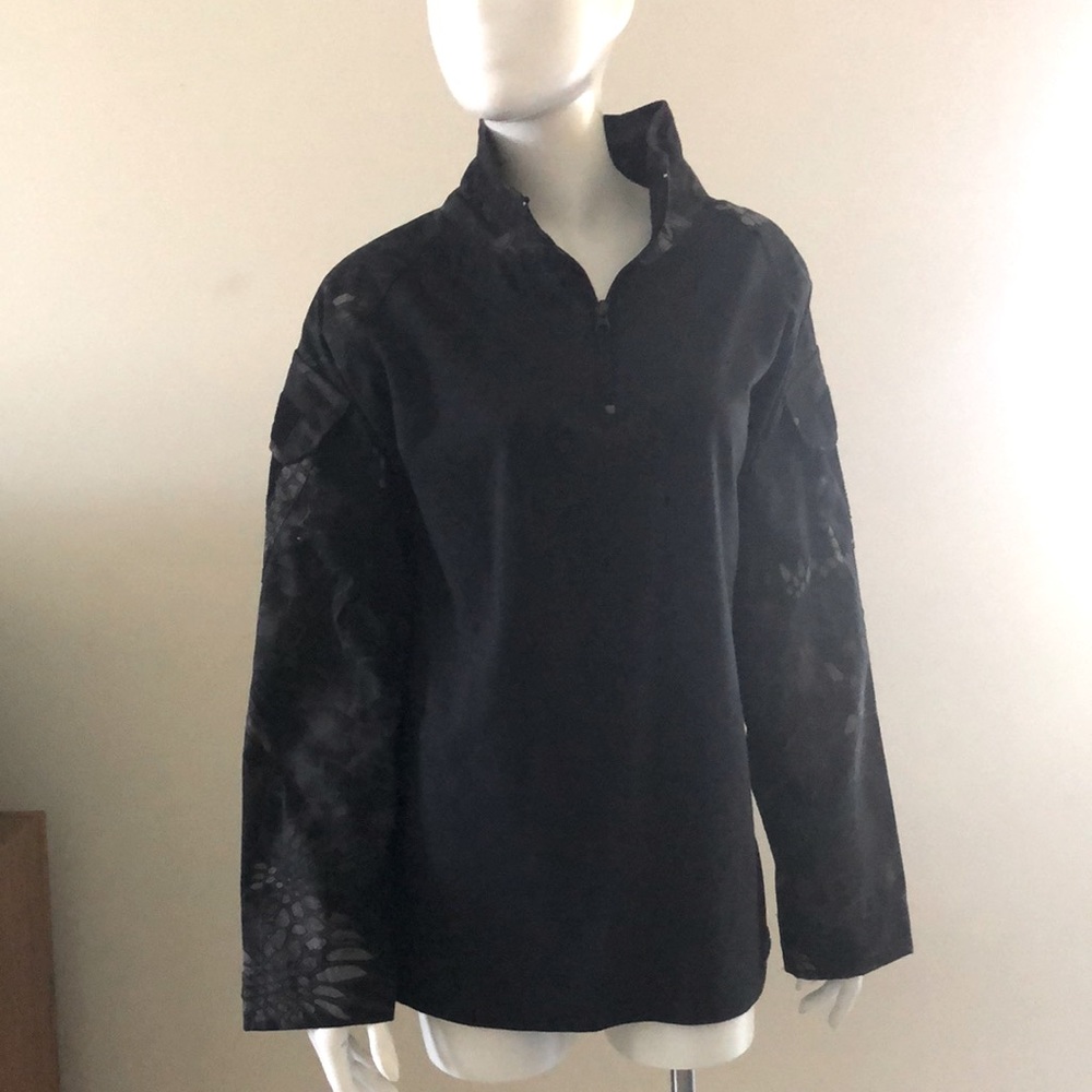 Snowboard Quarter Zip Winter Shirt